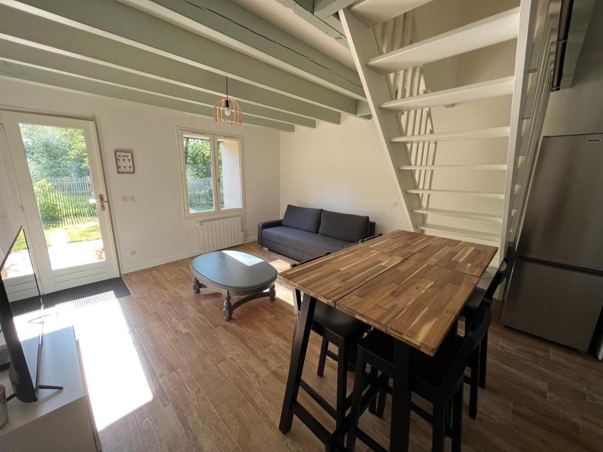 Maison Idealement Situee Avec Parking Gratuit 앙세니스 외부 사진